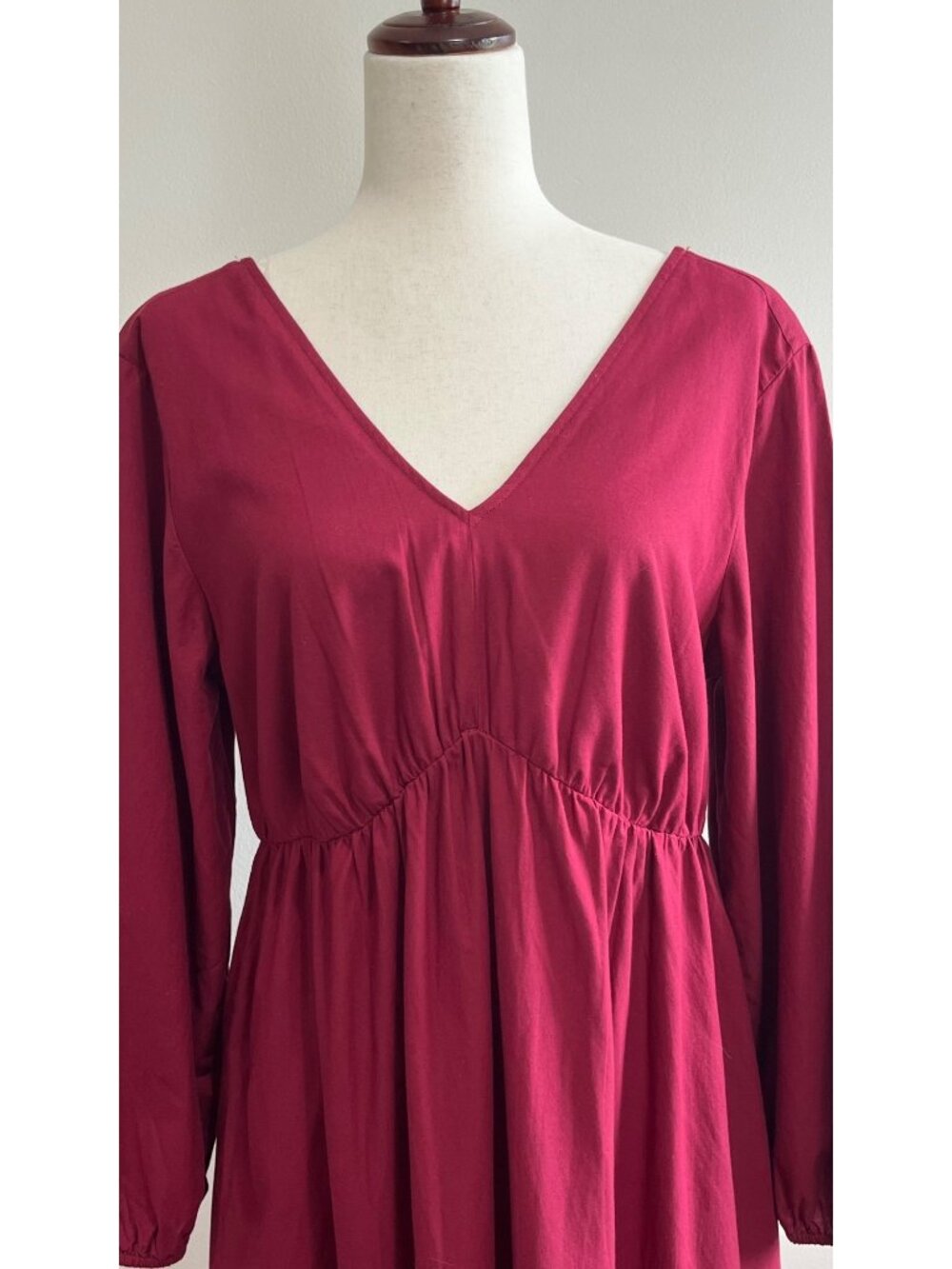 Time & Tru Maxi Dress Womens L Red Smocked Back V-Neck Puff Sleeves - Picture 2 of 5